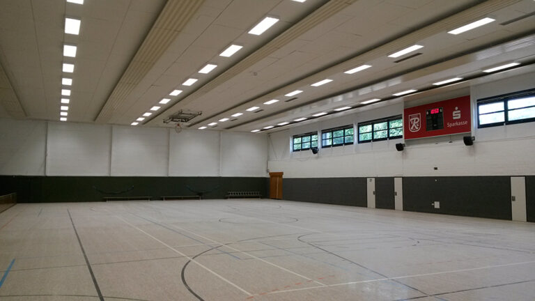 Hallenrenovierung